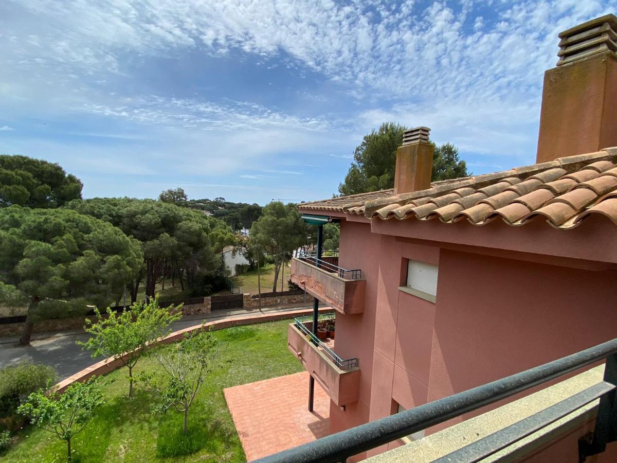 Apartamento Con Piscina En יפראנק מראה חיצוני תמונה