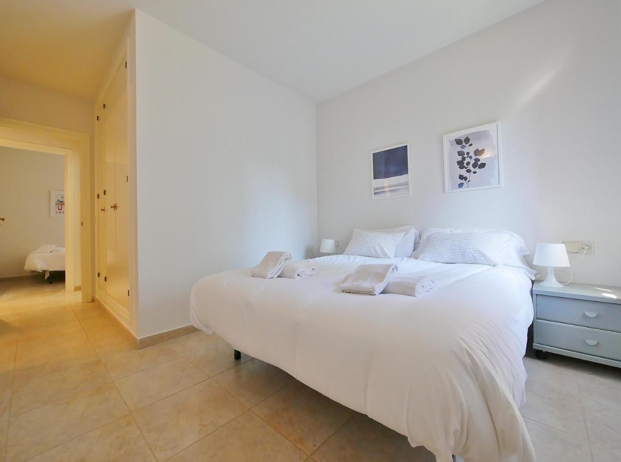 Apartamento Con Piscina En יפראנק מראה חיצוני תמונה